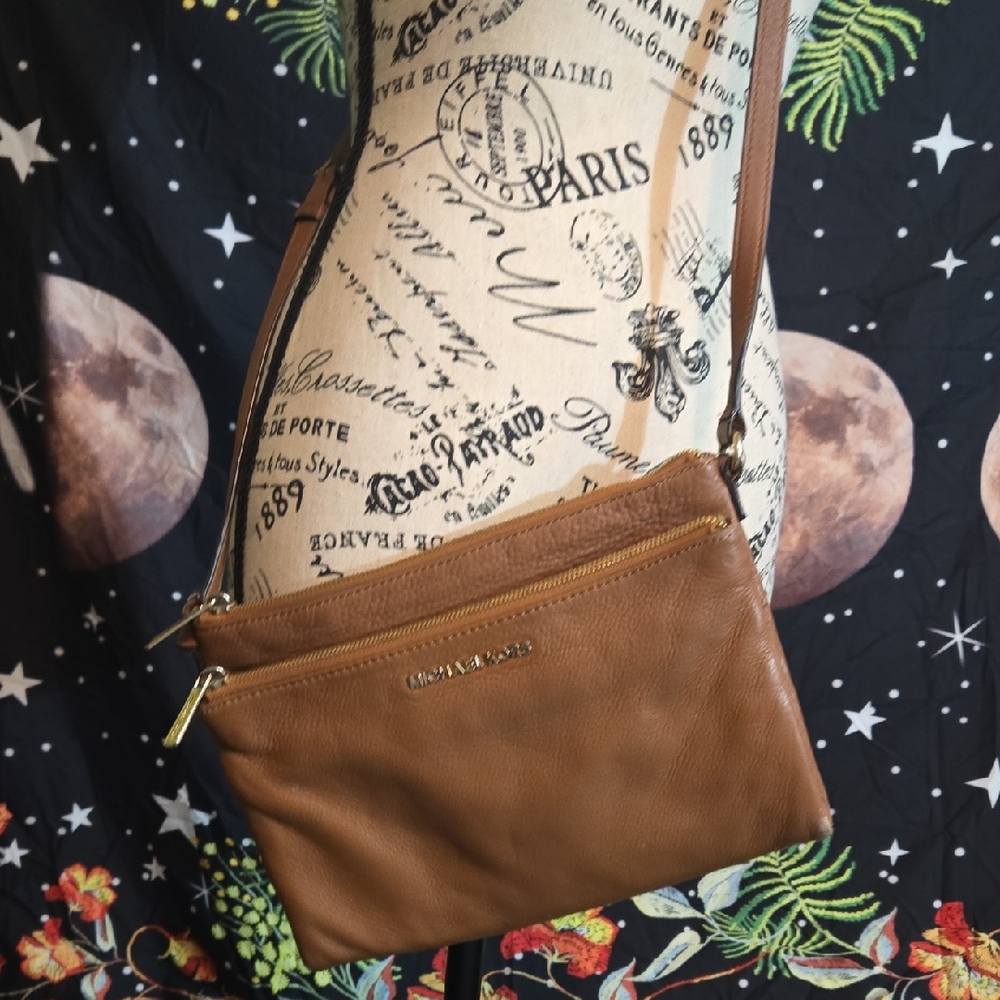 Michael Kors Tan Leather Shoulder Bag